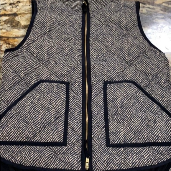 J.Crew Factory Women’s Herringbone Vest - Picture 4 of 6